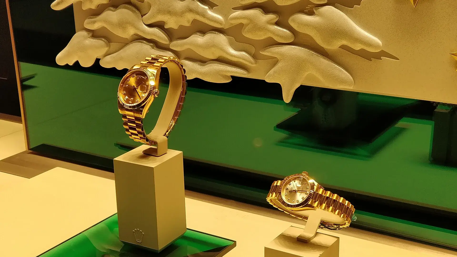 Used Rolex Prices: How to Compare and Not Overpay